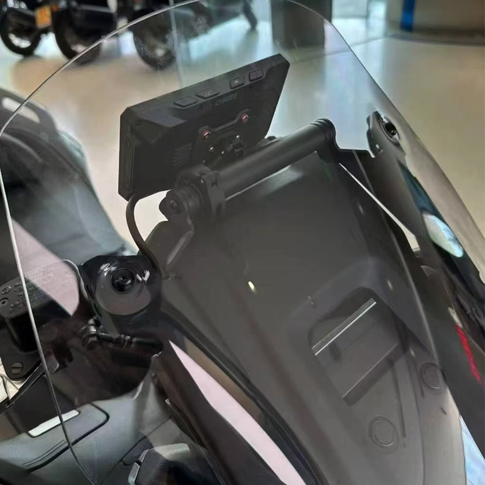 For TMAX T-max 560 TECH MAX 20 - I Tech Accessories recension och pris