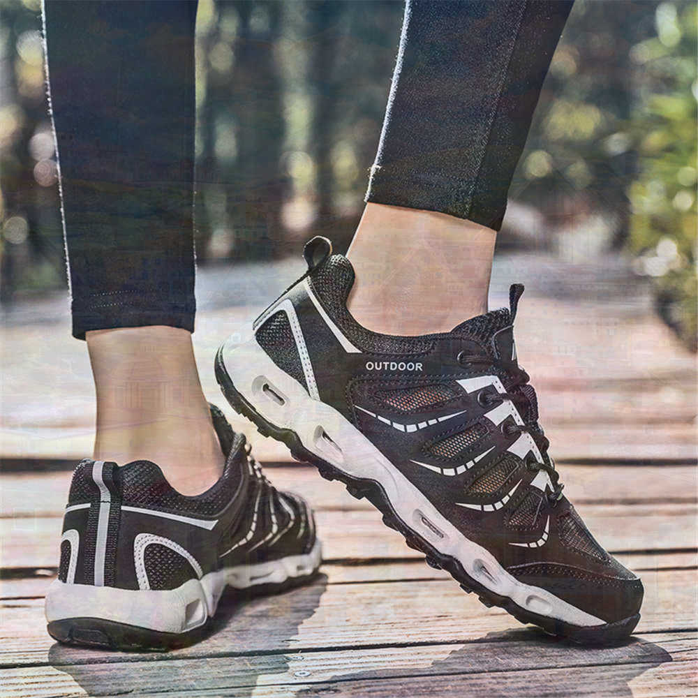 Sumer Round Tip Silver Sneaker - Universal Tech Accessories recension och pris
