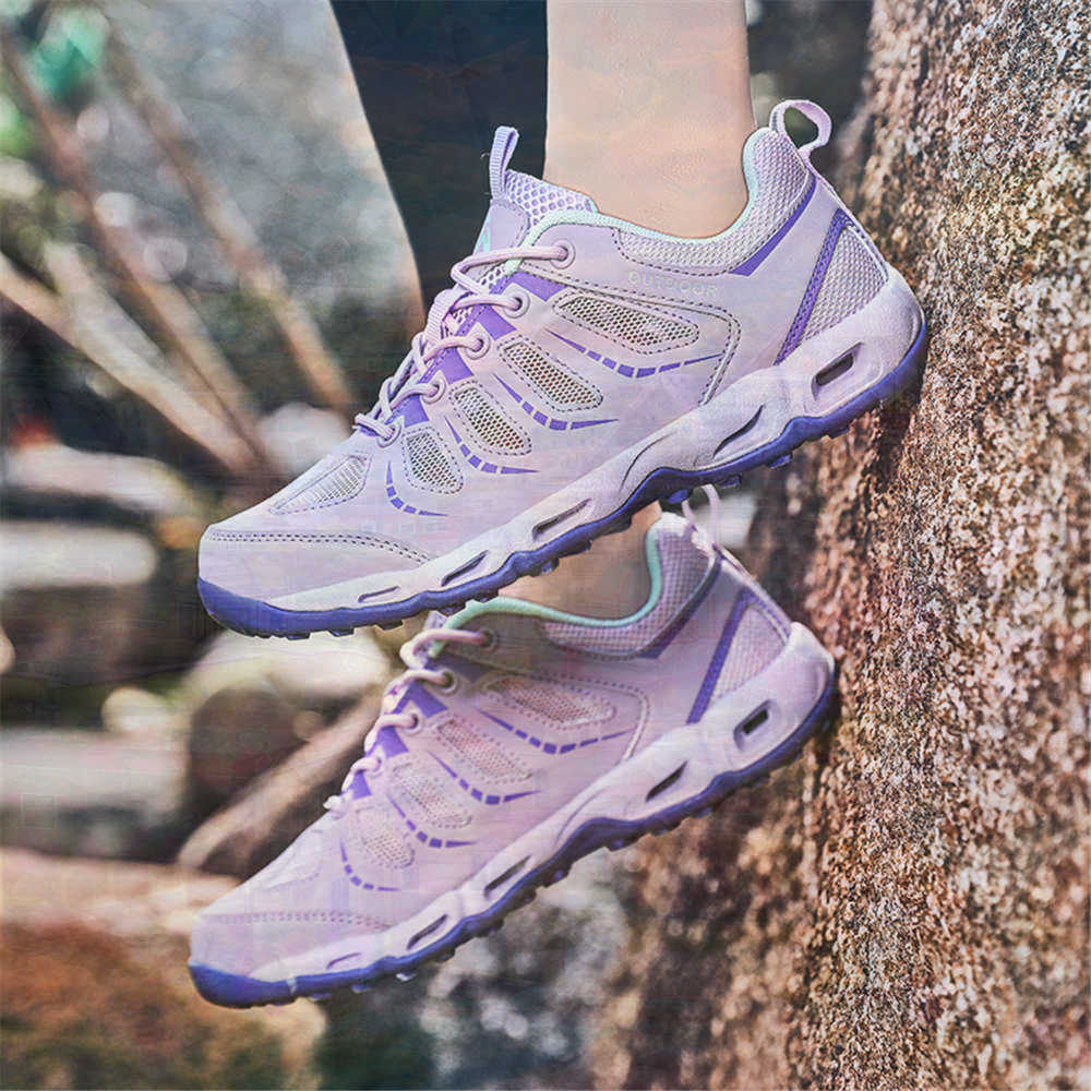 Sumer Round Tip Silver Sneaker - Universal Tech Accessories recension och pris