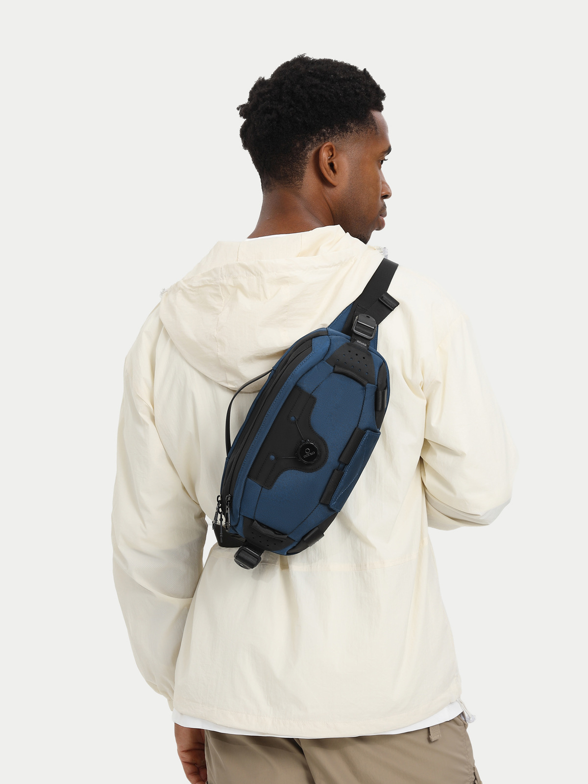 OZUKO Multi-function Chest Bag - Tech Accessories Bag recension och pris